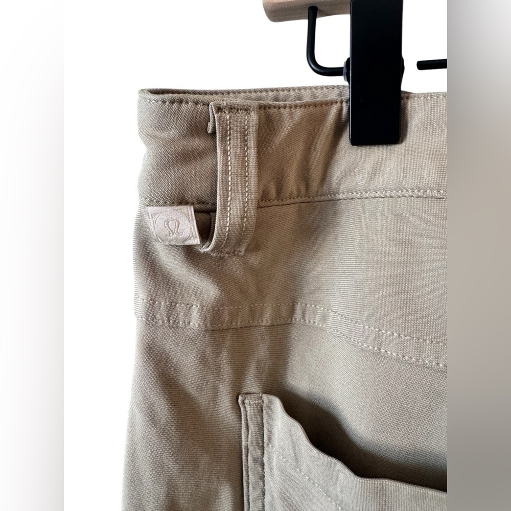 Lululemon Men’s ABC Classic-Fit 5 Pocket - Picture 7 of 15